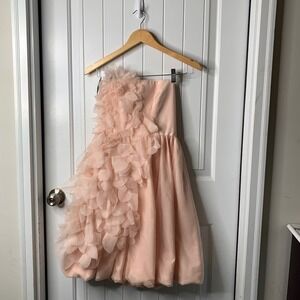 White Vera Wang 3D floral Strapless Dress whispy pink Ruffle Party Cocktail Sz 0